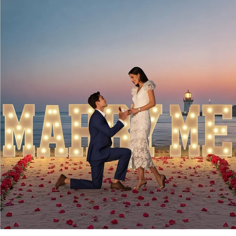 LED Marquee 'Marry Me' Party Lights
